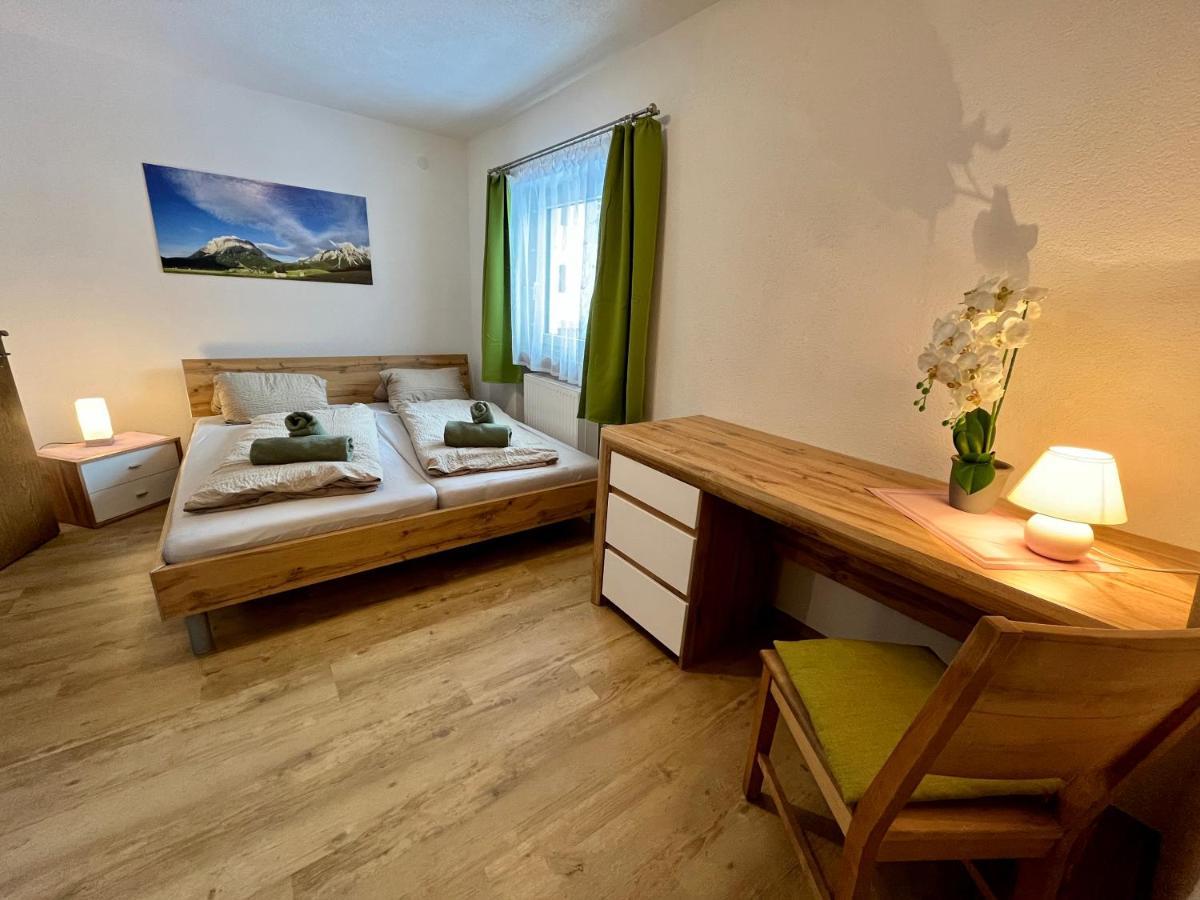 Ferienwohnung Wetterstein Lermoos Esterno foto