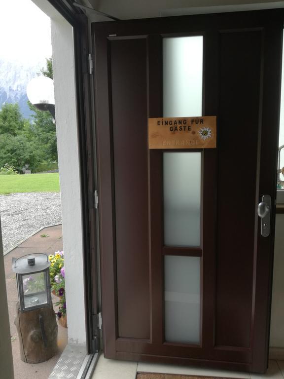 Ferienwohnung Wetterstein Lermoos Esterno foto